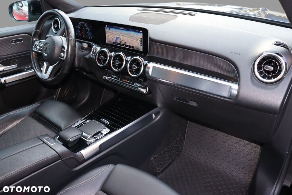 Mercedes-Benz GLB 200 d Progressive 8G-DCT - 21