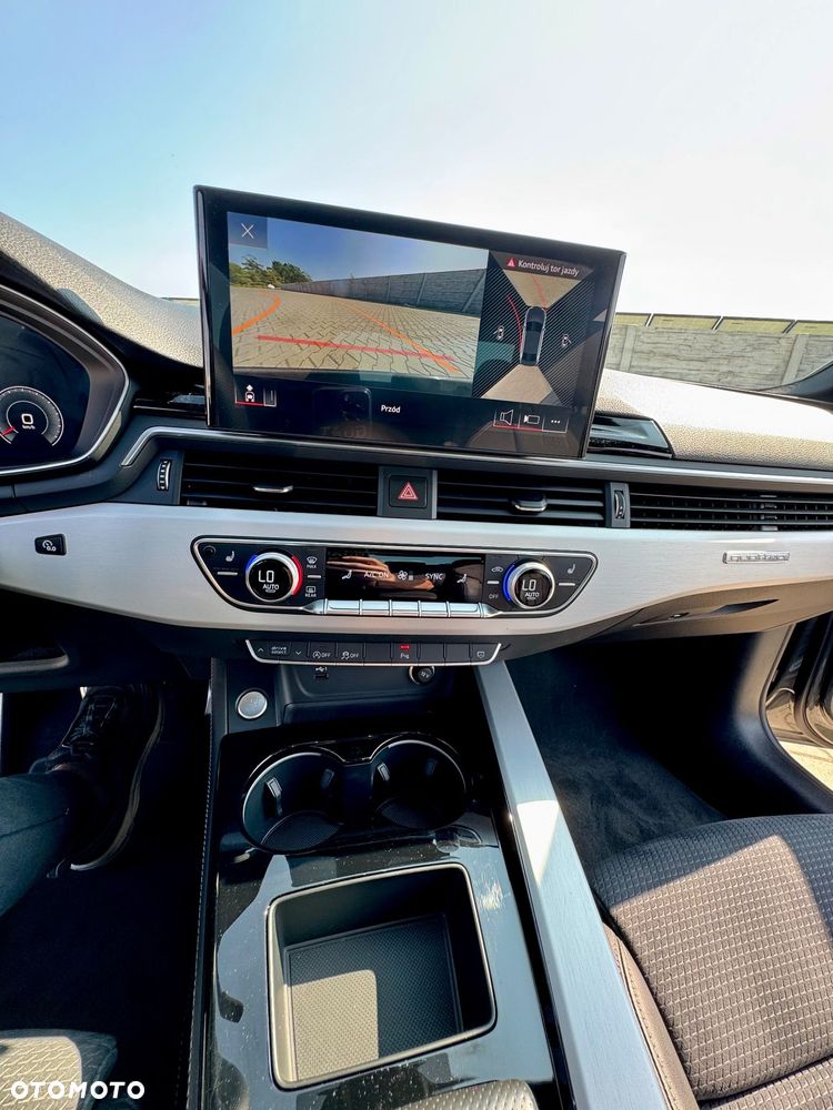 Audi A4 Limousine 45 TFSI quattro S tronic - 14