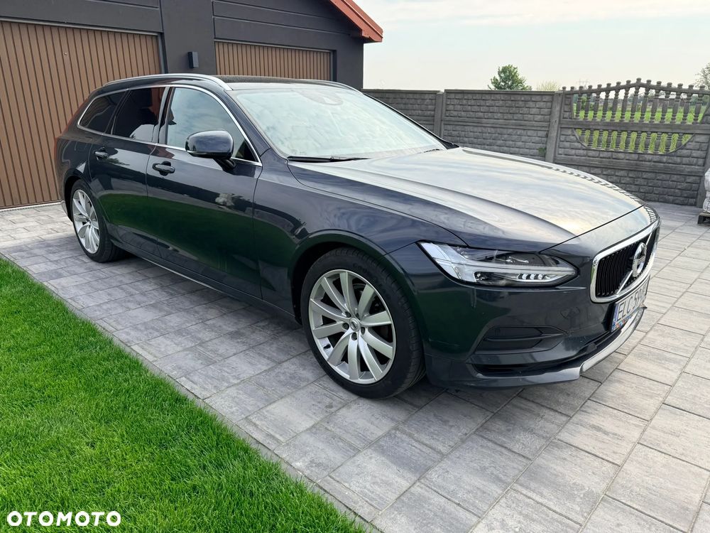 Volvo V90 D3 AWD Momentum - 1
