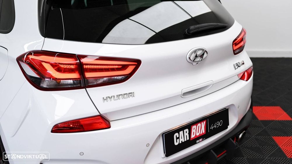 Hyundai i30 N 2.0 T-GDi Pack Performance - 24