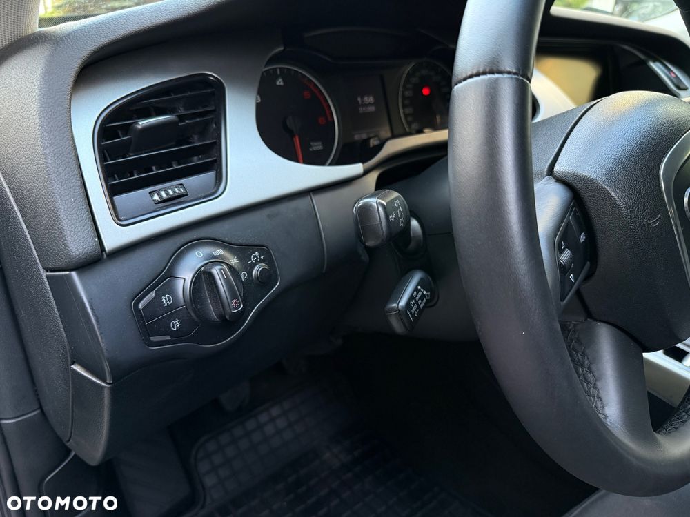Audi A4 Avant 2.0 TDI - 8