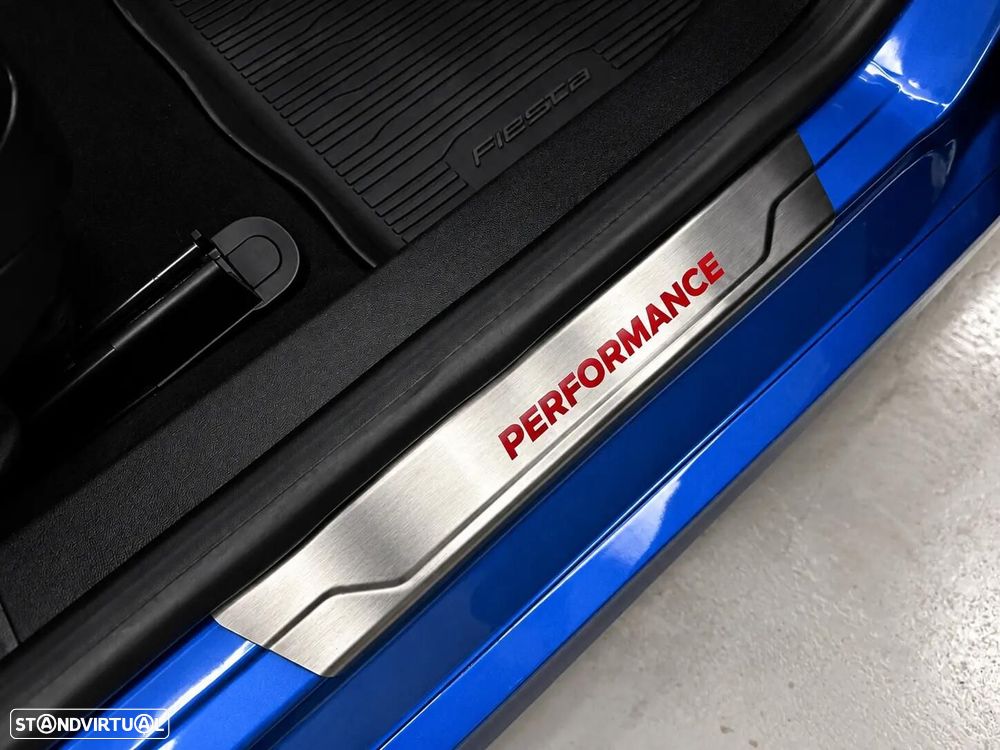Ford Fiesta 1.5 EcoBoost ST - 23