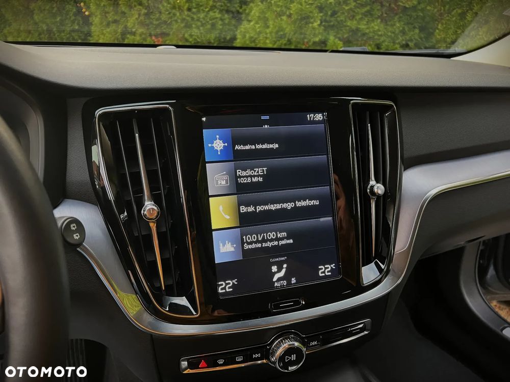 Volvo V60 D3 Momentum - 36