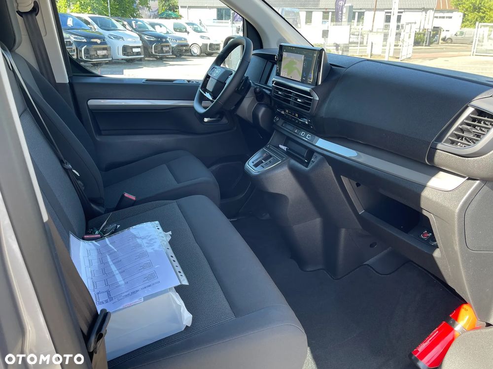 Toyota Proace Verso 2.2 D4-D Long Business - 13