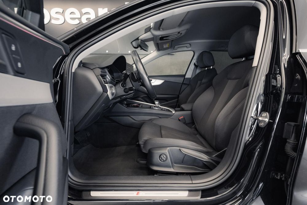Audi A4 Avant 40 TFSI mHEV S Line S tronic - 14