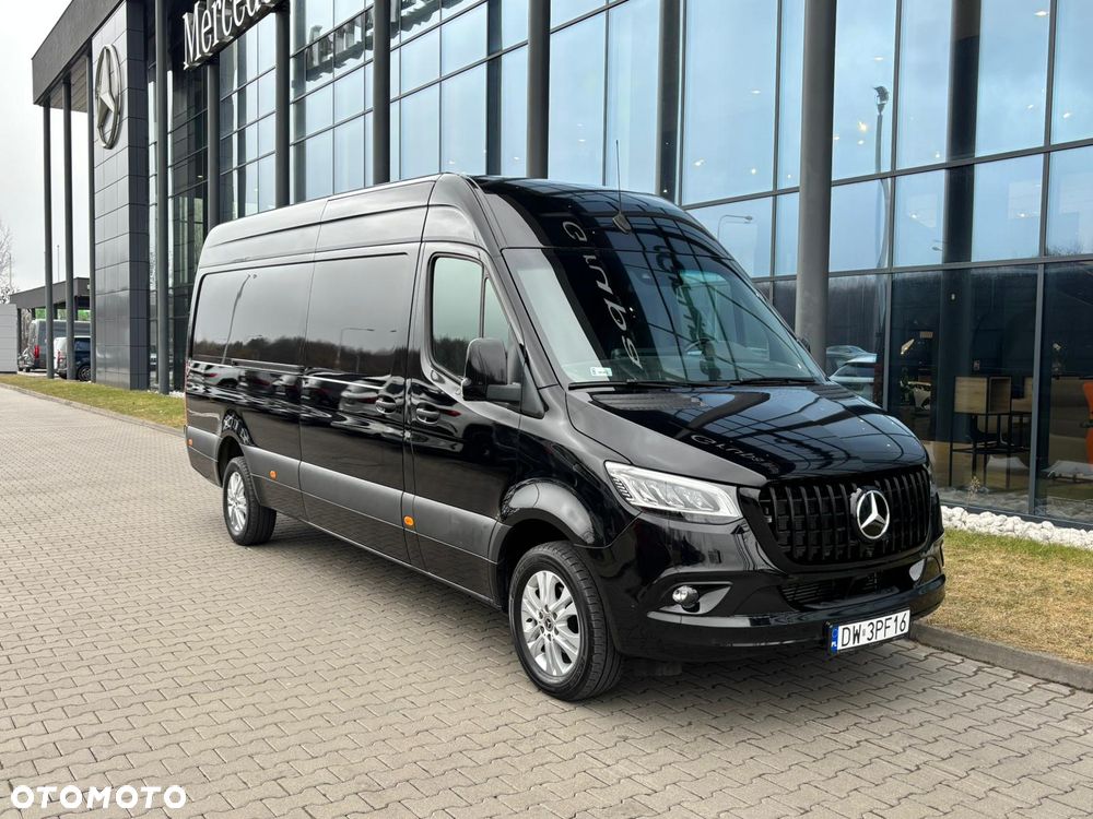 Mercedes-Benz Sprinter - 1