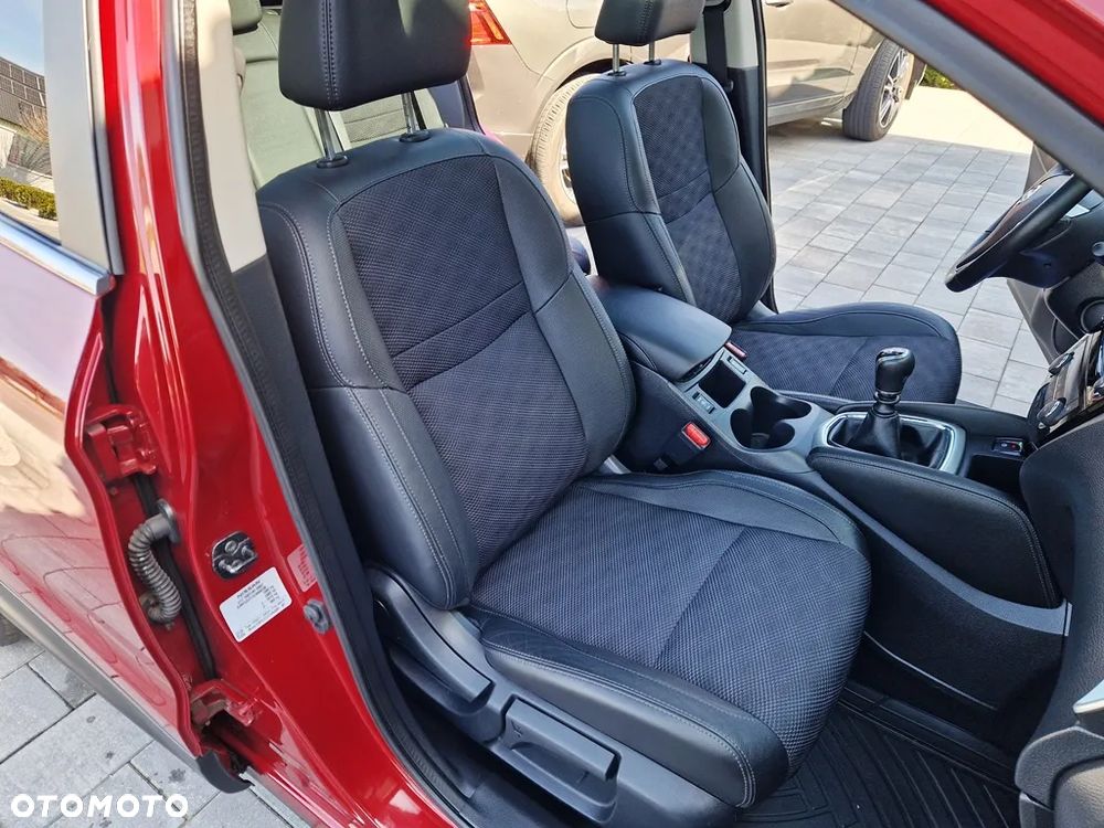 Nissan Qashqai 1.6 DIG-T Tekna+ - 21