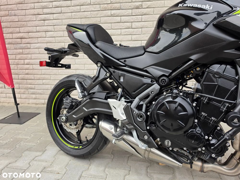 Kawasaki Z 650 - 10