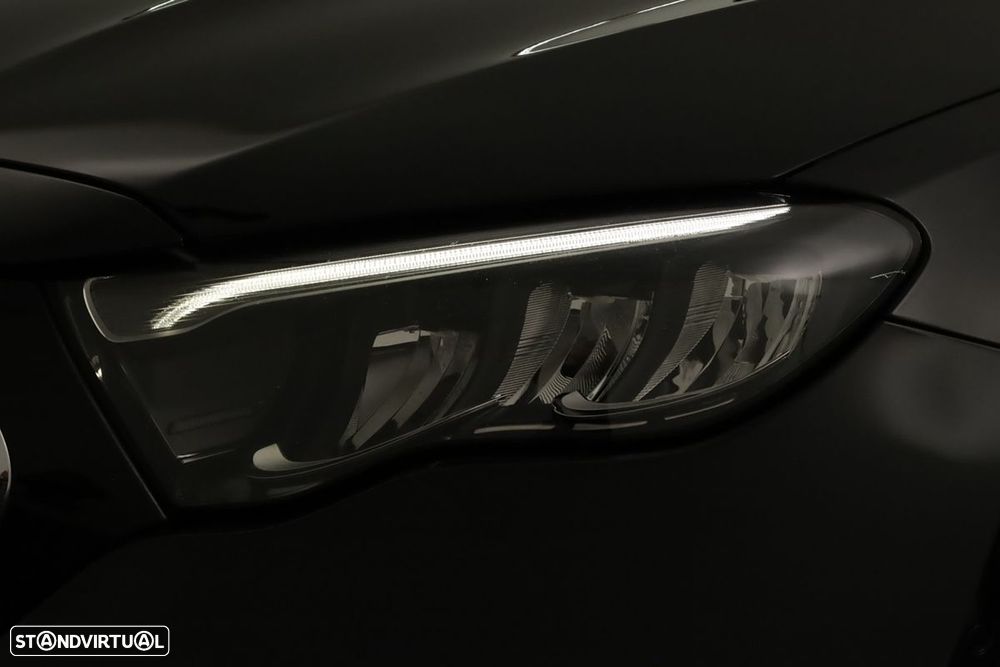 Mercedes-Benz E 300 de AMG Line - 6