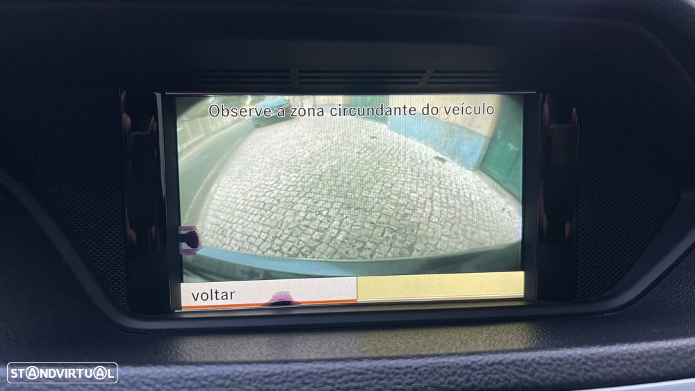 Mercedes-Benz E 220 CDI DPF BlueEFFICIENCY 7G-TRONIC Avantgarde - 14