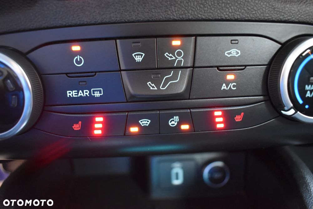Ford Focus 1.5 EcoBlue Titanium - 14