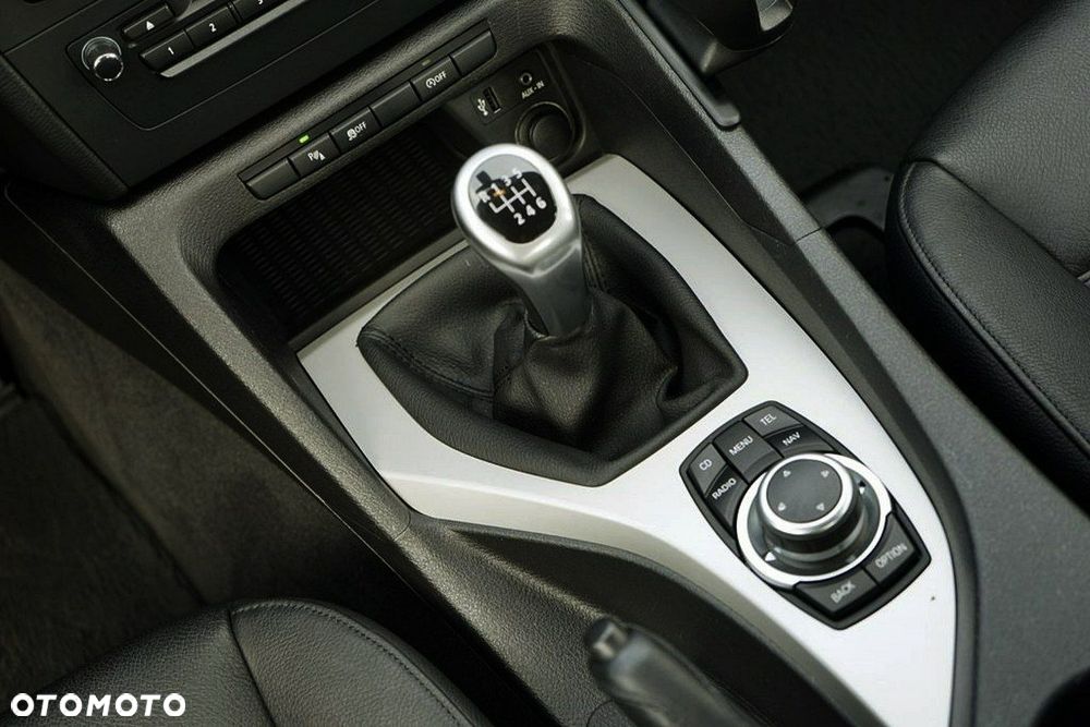 BMW X1 sDrive20d EfficientDynamics - 27