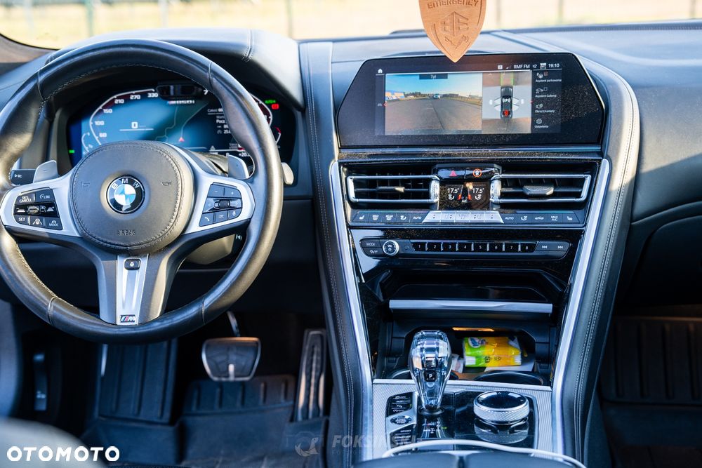 BMW Seria 8 M850i xDrive - 11