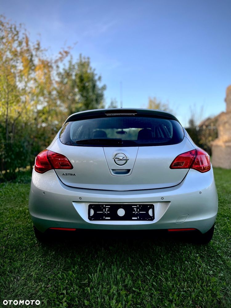 Opel Astra IV 1.6 Edition - 17