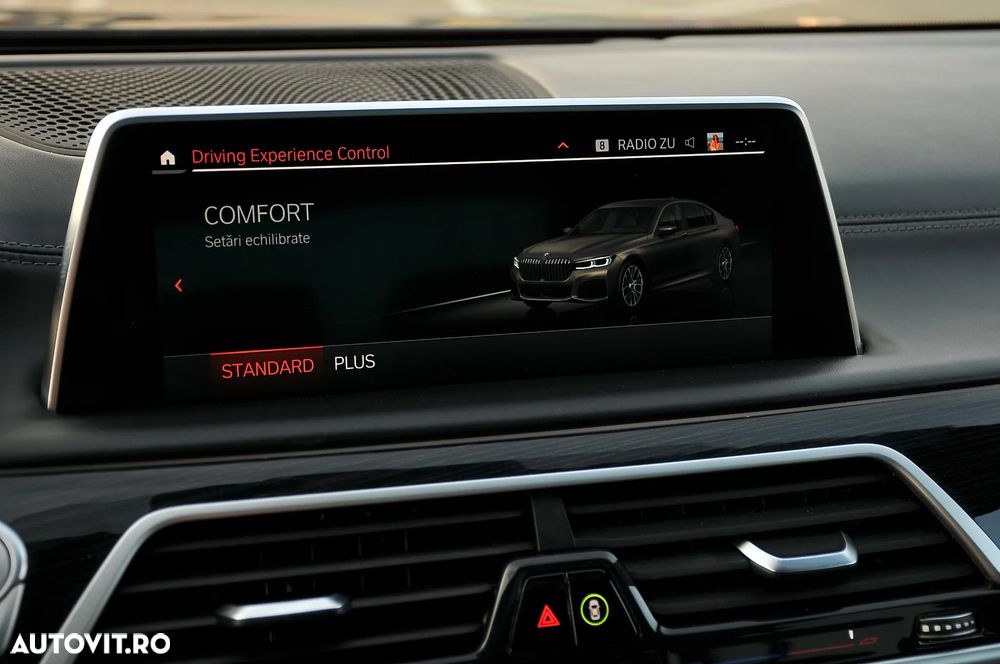 BMW Seria 7 750i xDrive - 23