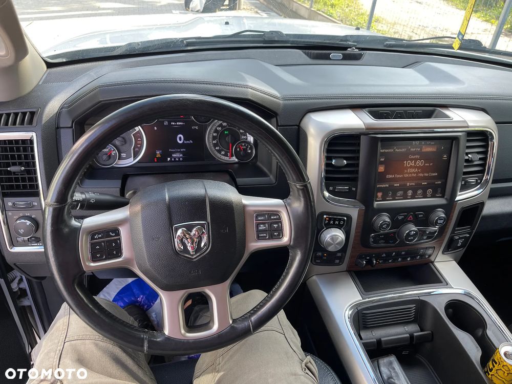 Dodge RAM - 10