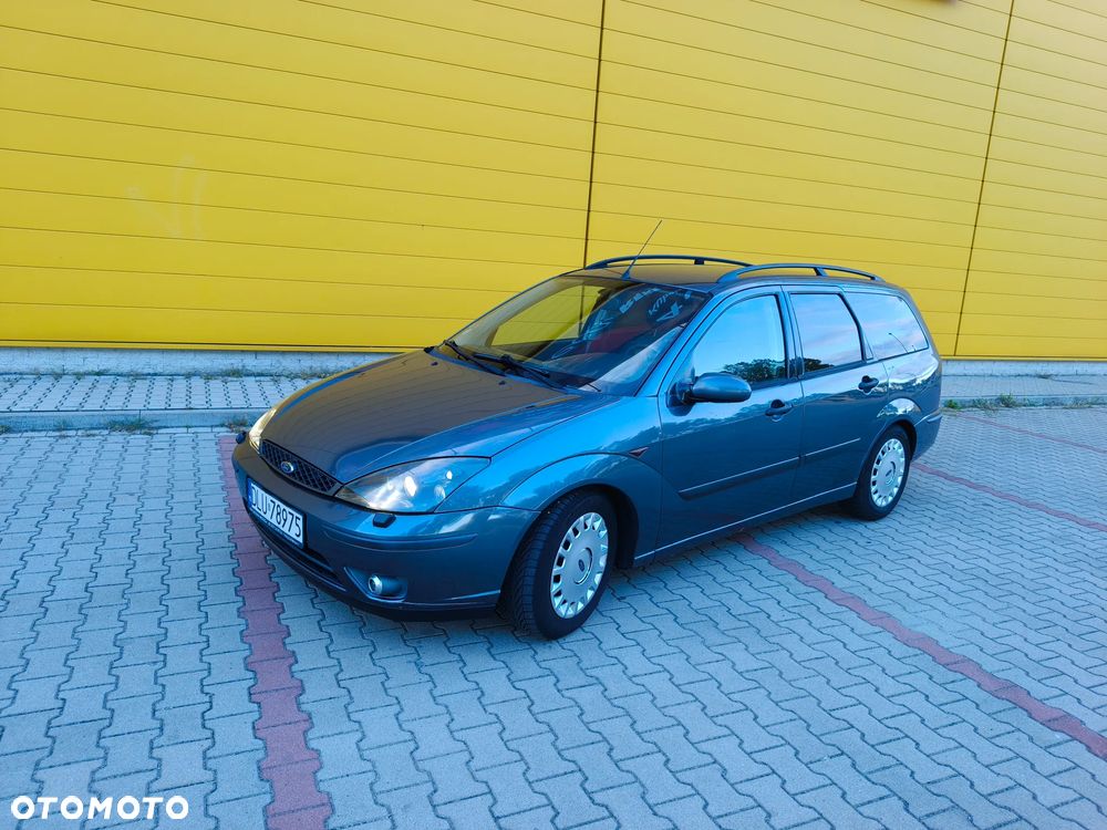 Ford Focus 2003 photo 3