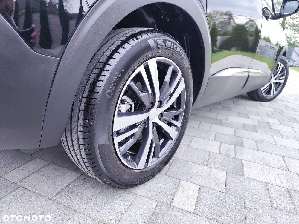 Peugeot 5008 BlueHDi 130 EAT8 GT - 24