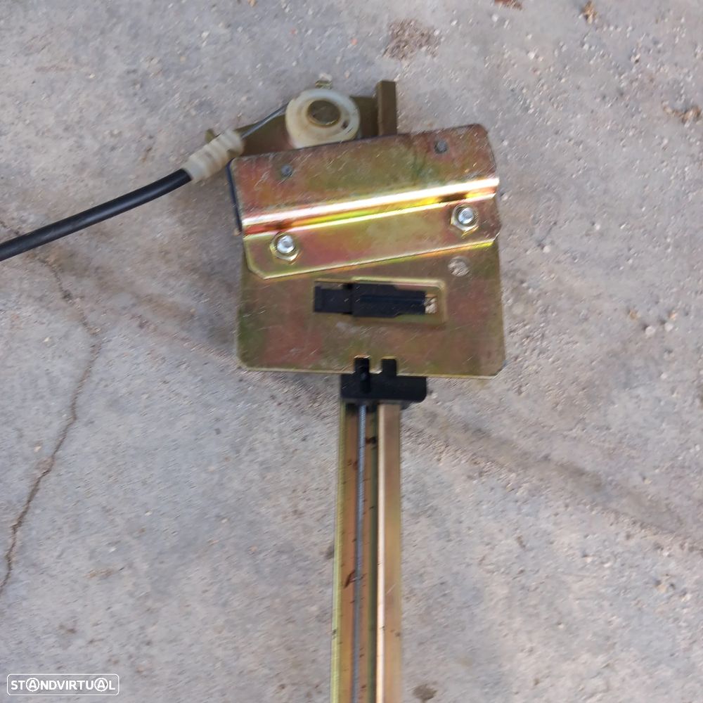 Elevador condutor vw golf 2 carro 5 portas novo - 2