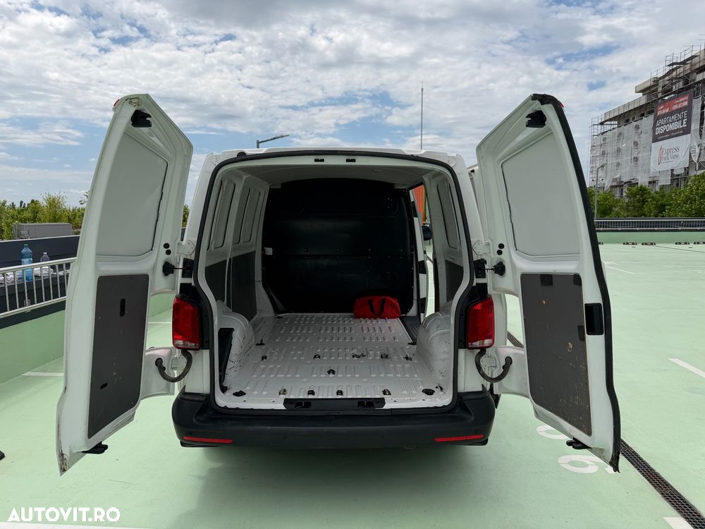 Volkswagen Transporter 2.0 81 kW KR - 12
