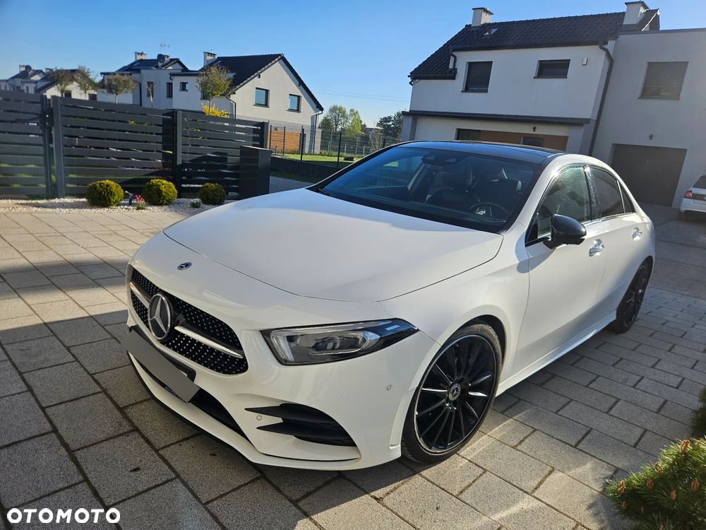 Mercedes-Benz Klasa A 220 d 4-Matic AMG Line 8G-DCT - 1