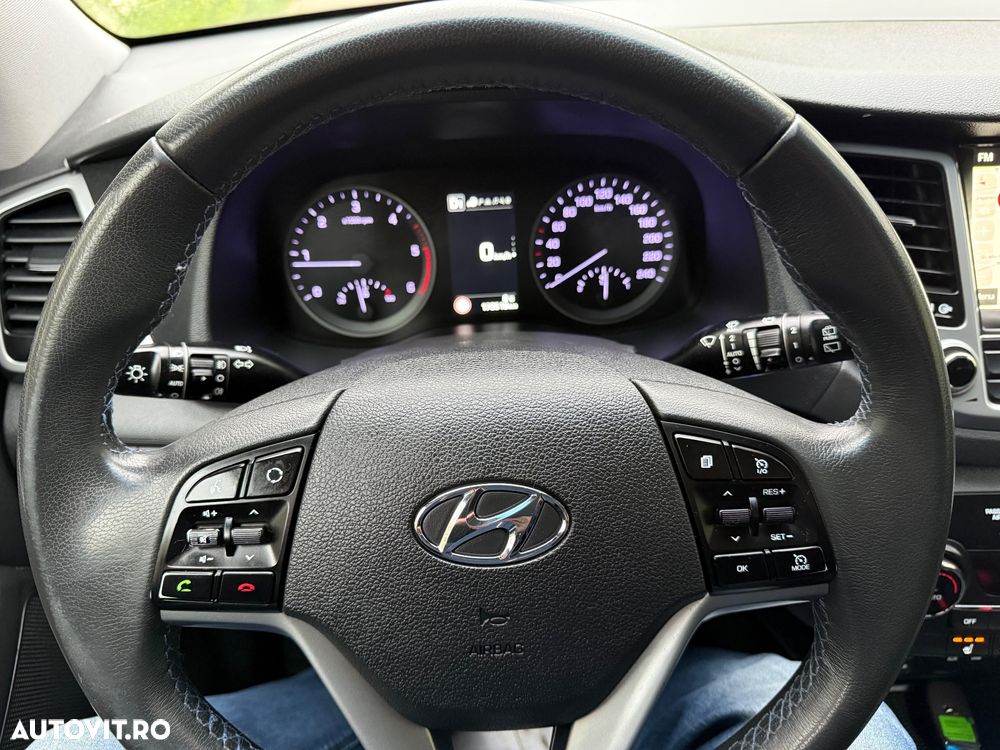 Hyundai Tucson blue 1.7 CRDi 2WD DCT Style - 26