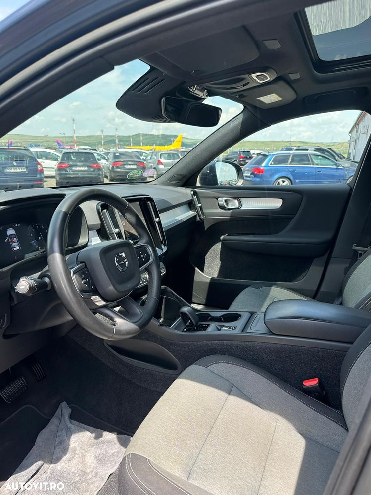 Volvo XC 40 T2 AT8 Momentum - 5