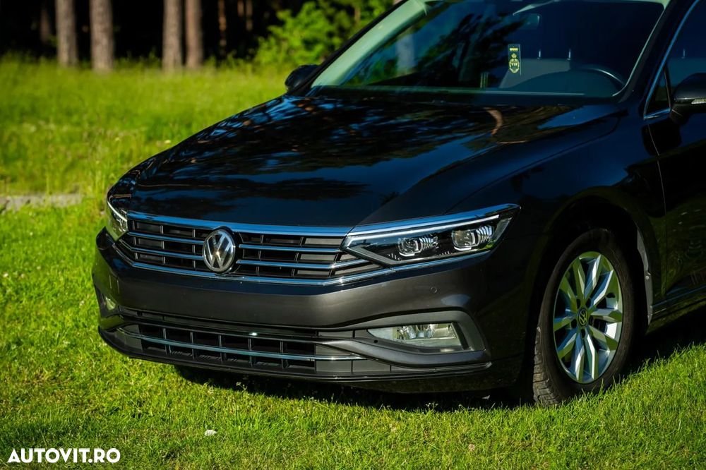 Volkswagen Passat 1.6 TDI SCR DSG Comfortline - 4