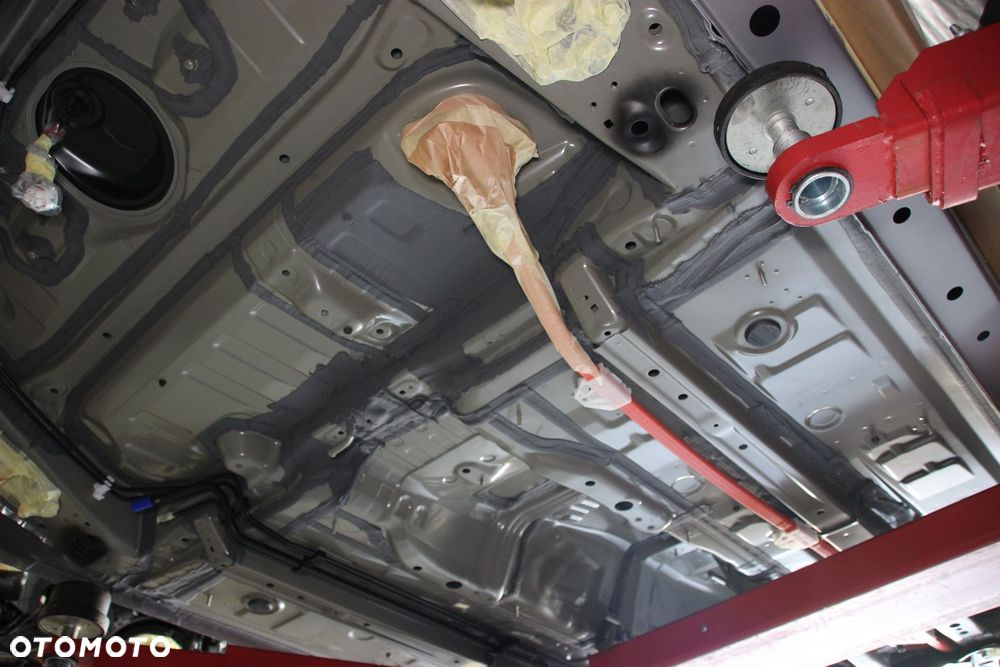 Toyota Corolla 1.8 Hybrid Style - 16