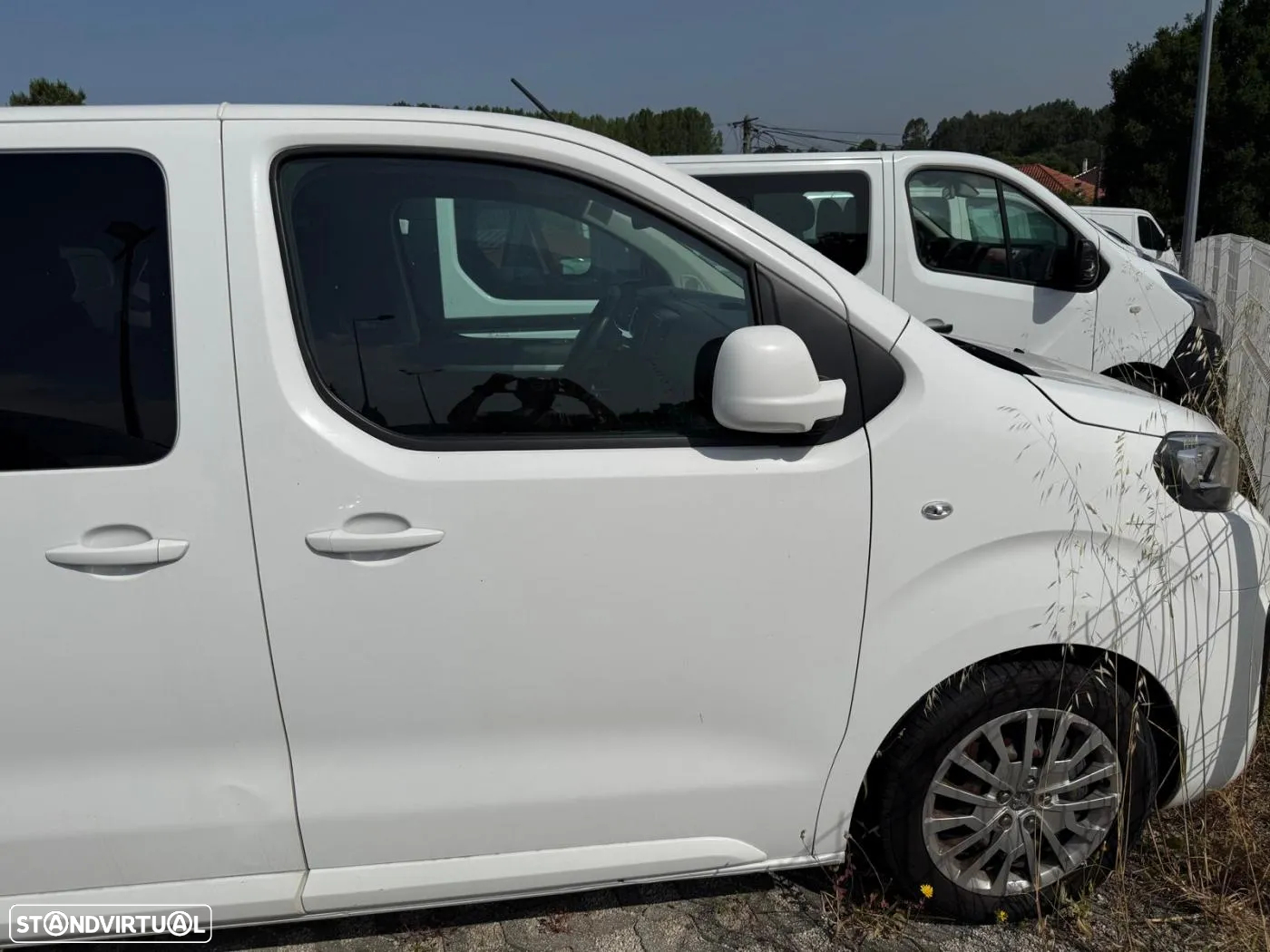 Peugeot Expert 1.5 BlueHDi L2H1 Semi-Vidrado - 2