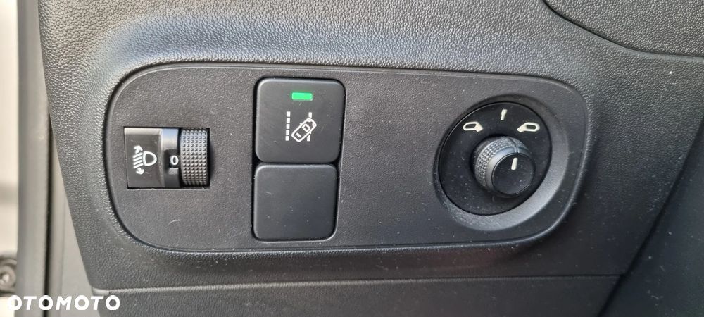 Citroën C3 Pure Tech 68 FEEL - 19