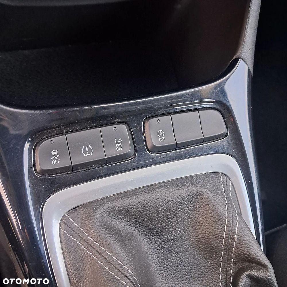 Opel Crossland 1.2 Elegance - 21