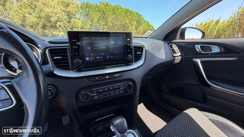 Kia XCeed - 17