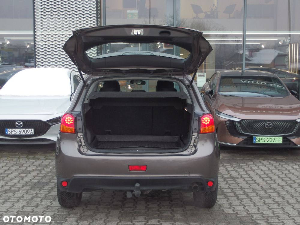 Mitsubishi ASX 1.6 Inform - 9