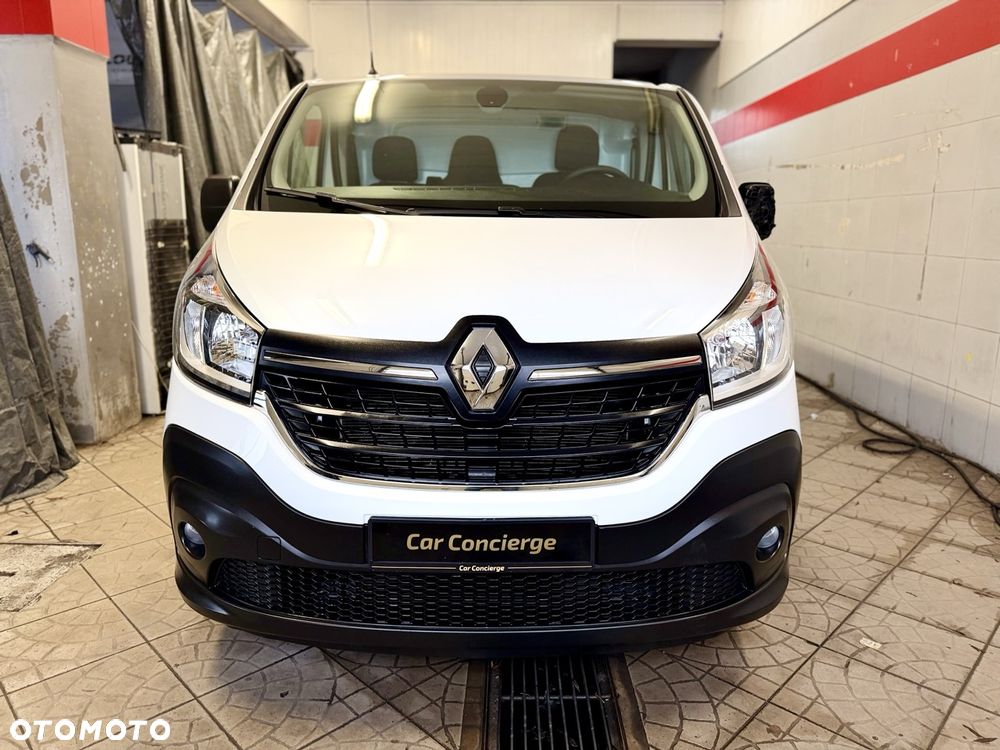 Renault Trafic - 2