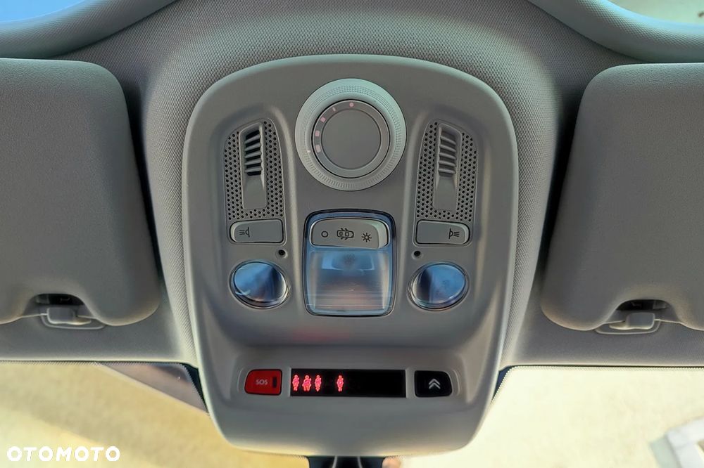 Citroën C4 PureTech 130 Stop & Start EAT6 Shine - 17