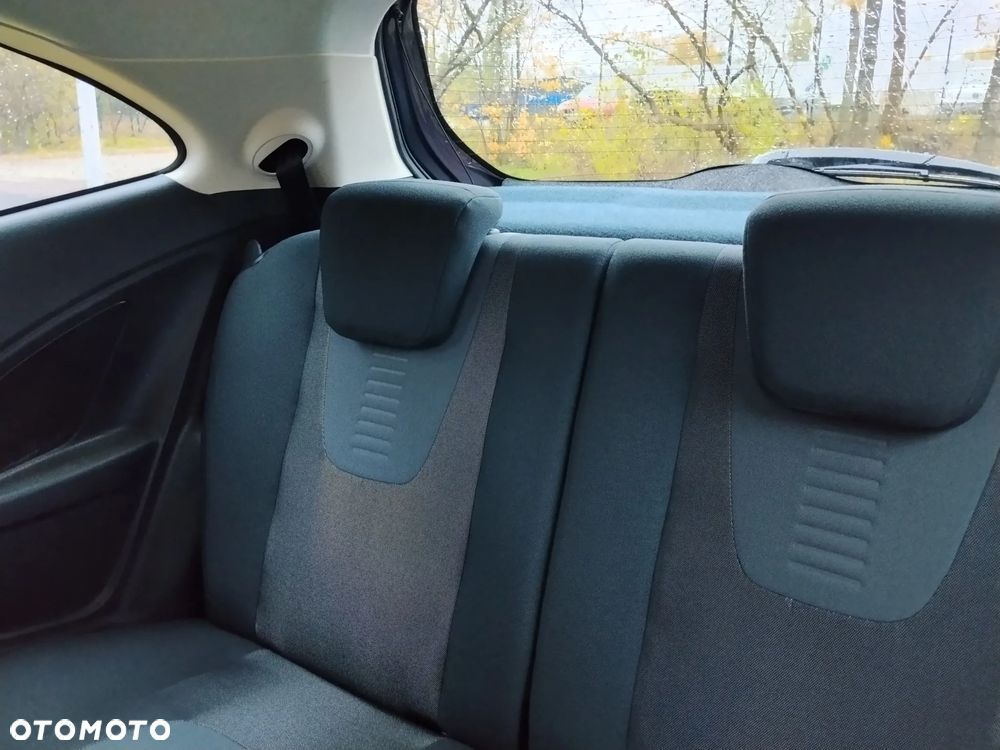 Ford KA 1.2 Titanium ASS EU6 - 18