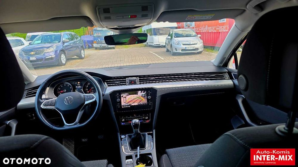 Volkswagen Passat - 31