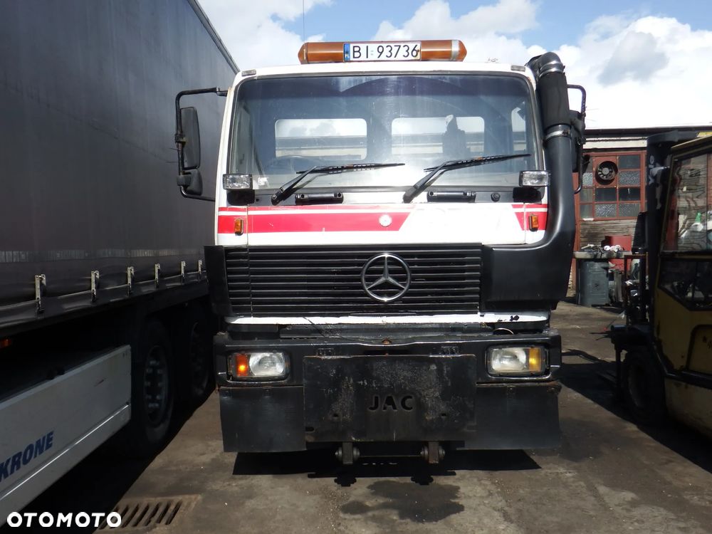 Mercedes-Benz 1820 AK 4X4 - 4