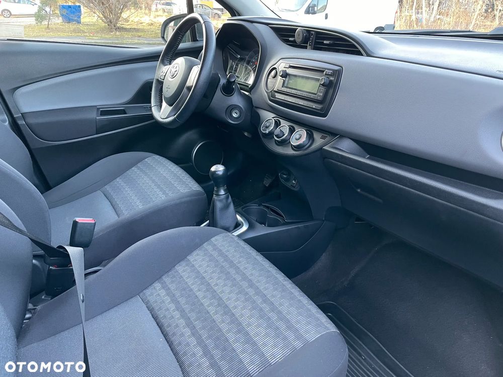 Toyota Yaris 1.0 Active - 7