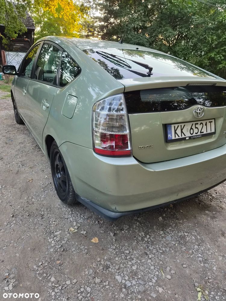 Toyota Prius 1.5 VVT-i Prestige - 13