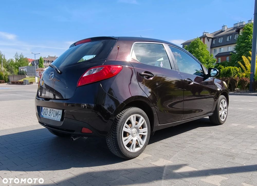 Mazda 2 1.3 Exclusive - 4