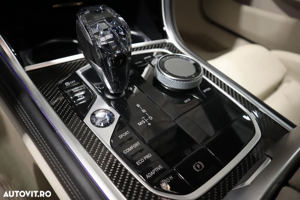 BMW Seria 8 840d xDrive AT MHEV - 12