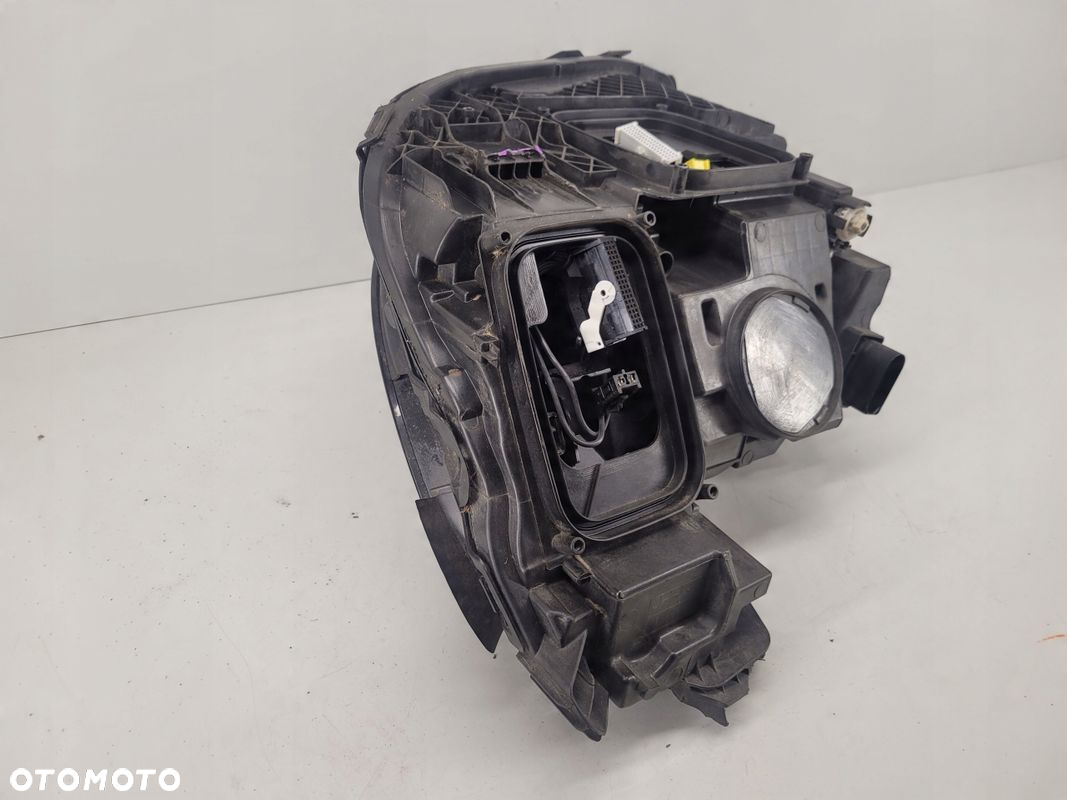 Mercedes E klasa 213 Multibeam LED prawy reflektor lampa przednia przód - 12