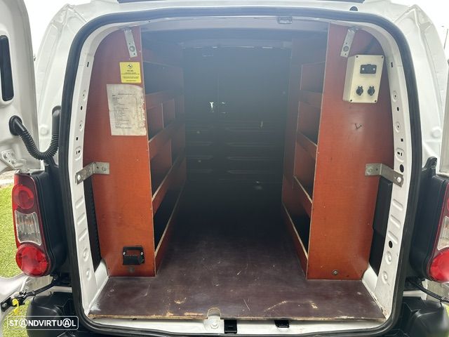Citroën BERLINGO 3 LUGARES 100 CV - 8