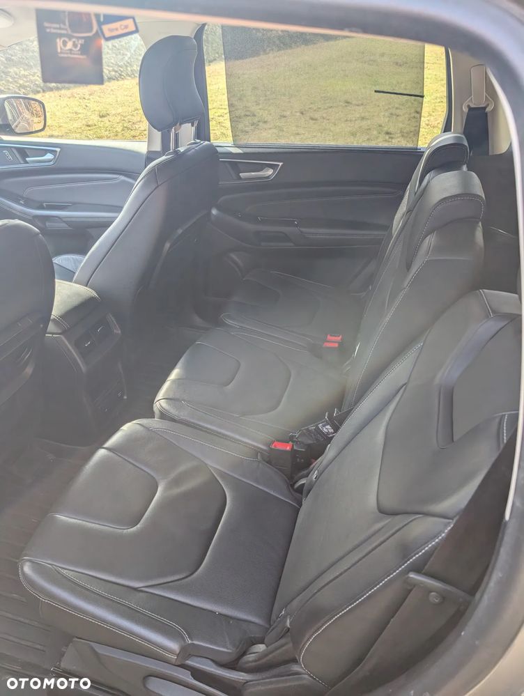 Ford S-Max - 14