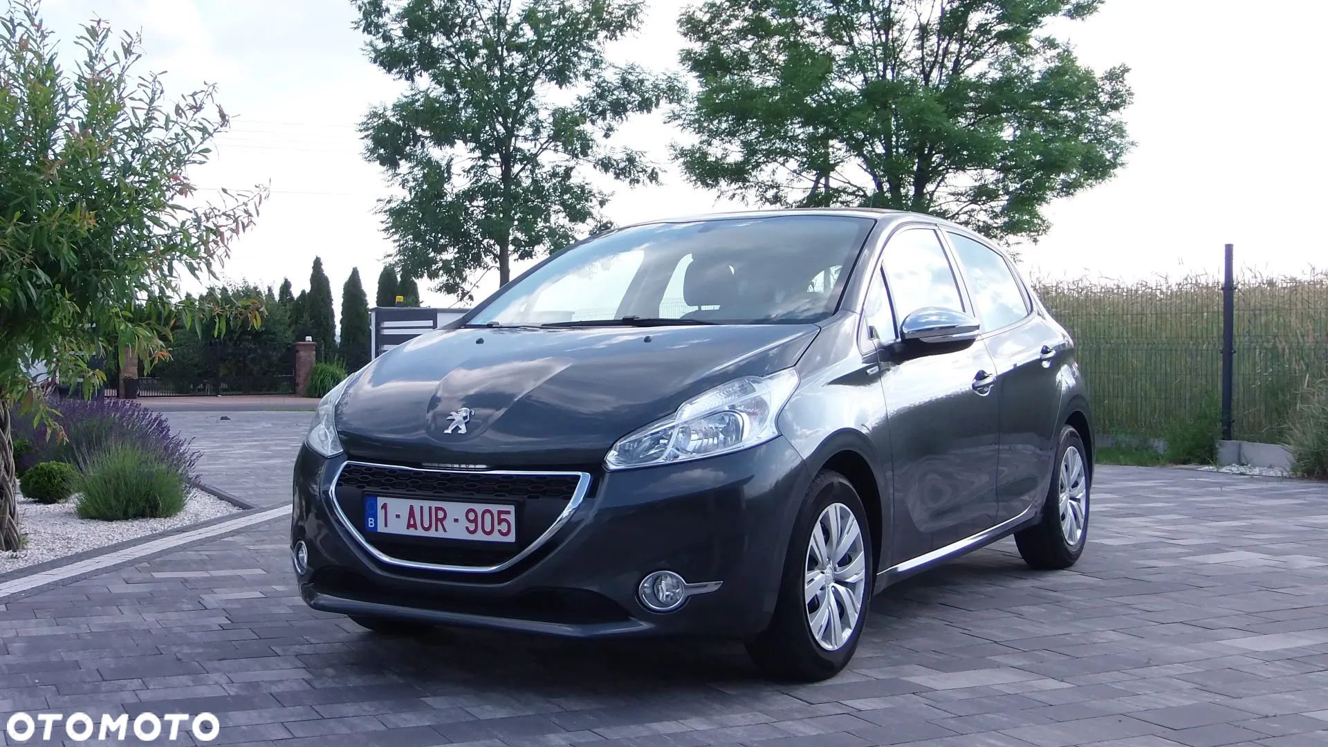 Peugeot 208 1.2 VTi Style - 1