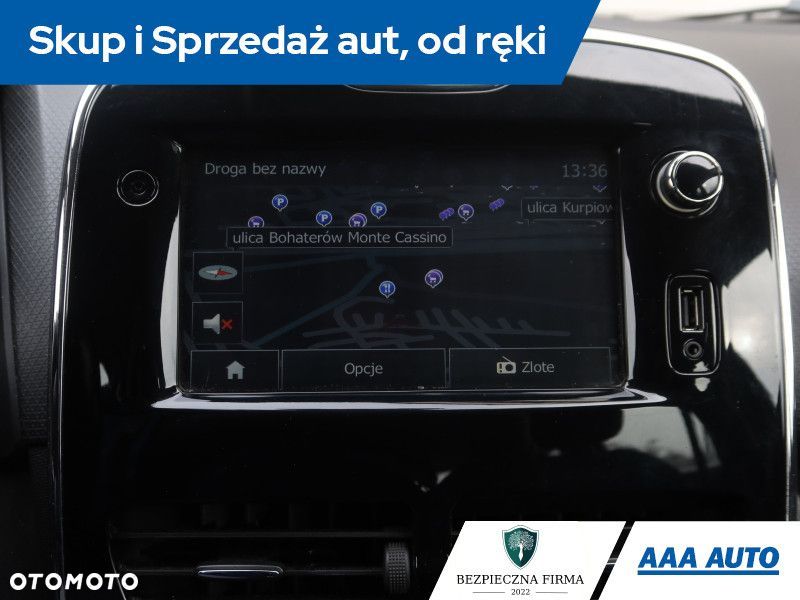 Renault Clio - 15