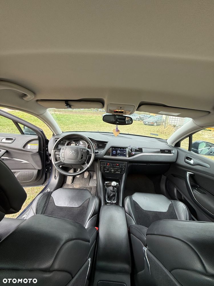 Citroën C5 HDi 135 Exclusive - 12