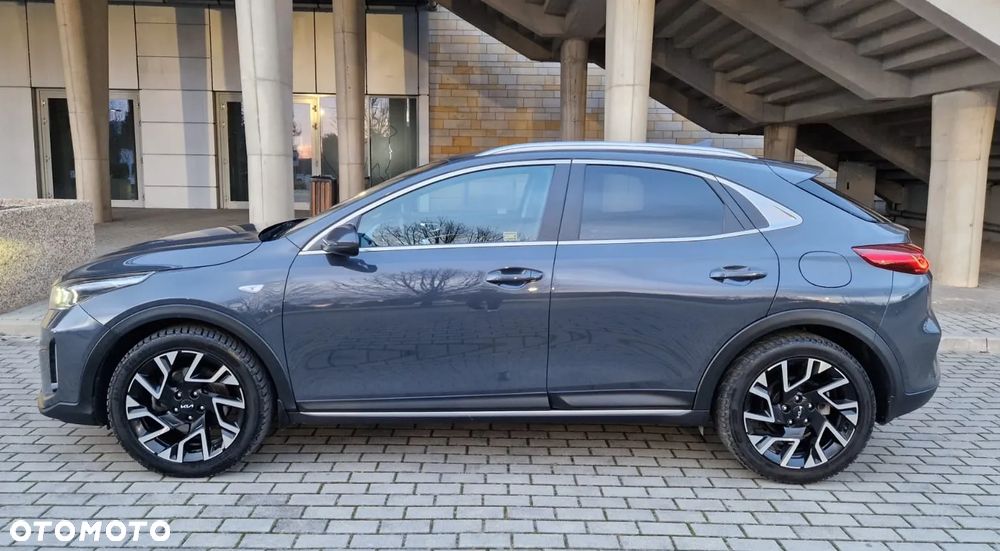 Kia XCeed 1.5 T-GDI M - 2